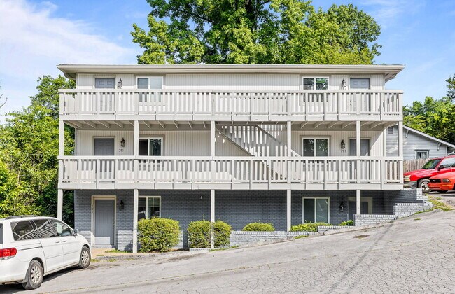 Building Photo - 105 P' Poole Ave #101: Red Bank 1Bed/1Bath Apartment w/ Laundry Units, Central AC, and Granite Co...