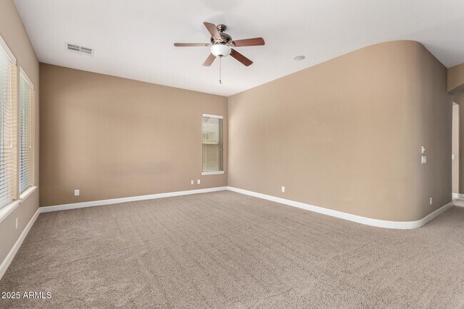 Building Photo - 15812 W Cypress St