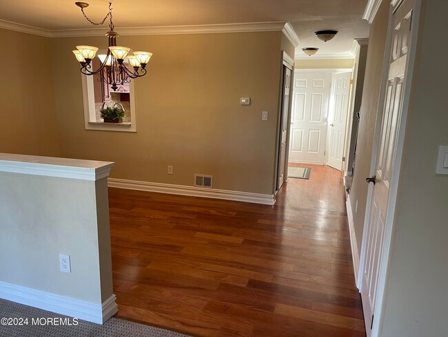 Building Photo - 173 Edinburgh Ct