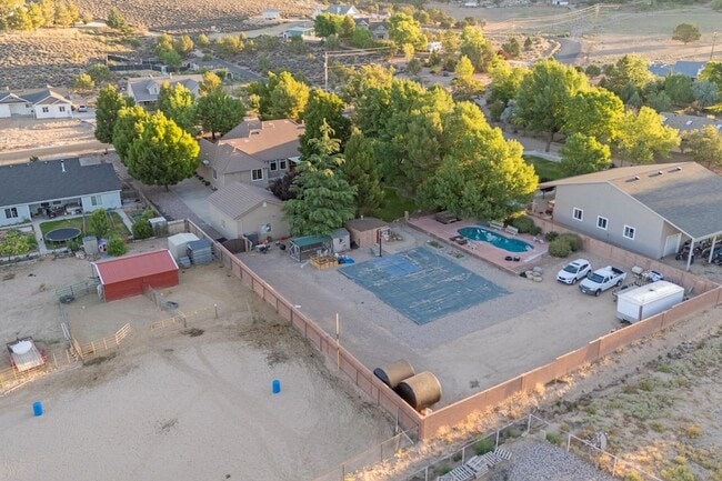 Building Photo - 1171 W Topaz Rd
