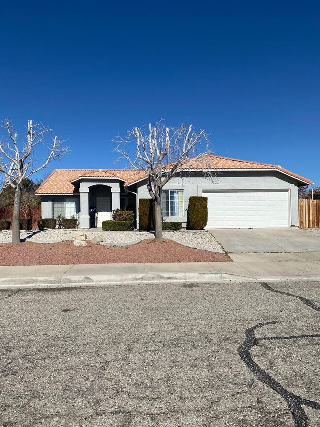 Primary Photo - COMING SOON! 4 Bedroom Victorville Home