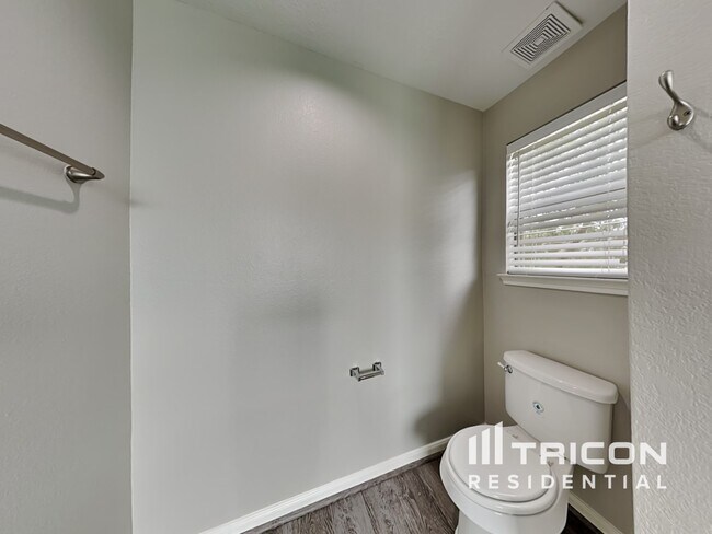 Building Photo - 18703 Mesquite Bend Ln