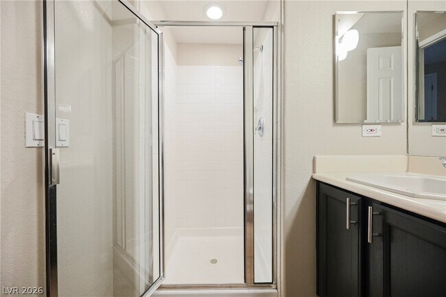 Building Photo - 9108 Vista Greens Way