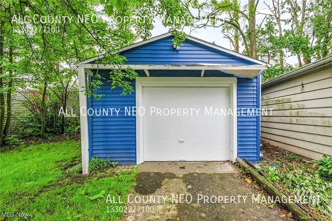 Building Photo - 4007 Behrwald Ave