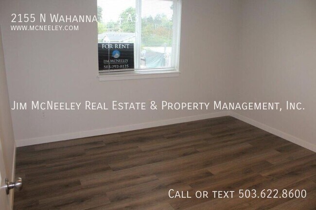 Building Photo - 2155 N Wahanna Rd