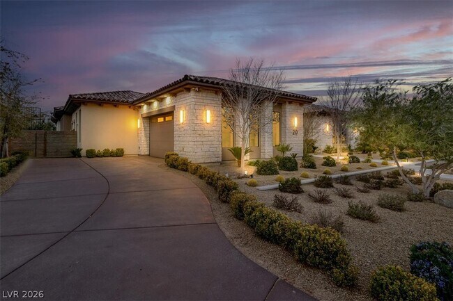 Building Photo - 20 Pebble Hills Ct