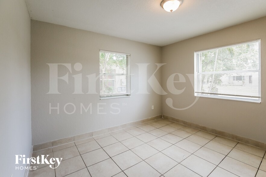 Building Photo - 1481 NW 44th St