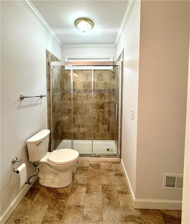 Building Photo - 1070 Admiral Crossing
