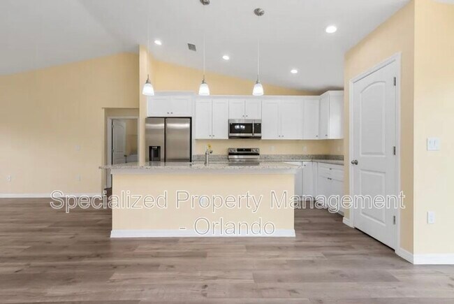 Building Photo - 4451 SW 170th Street Rd