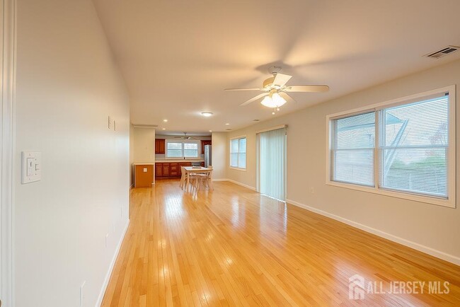 Building Photo - 268 NJ-36