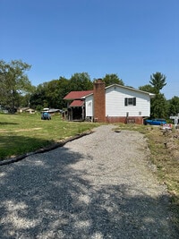 Building Photo - 4755 Oak Ridge Rd