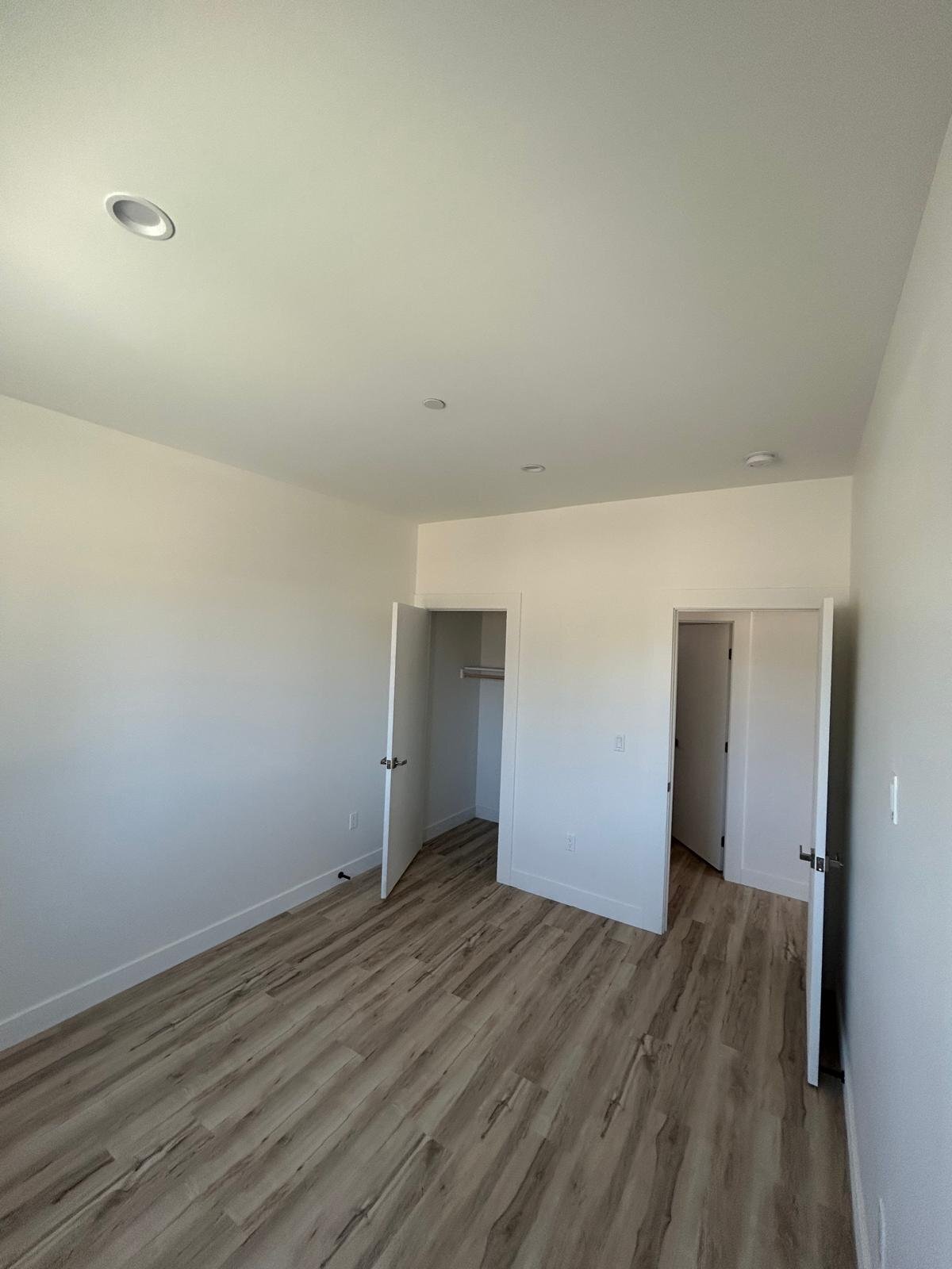Building Photo - 9308 E Ave T 6