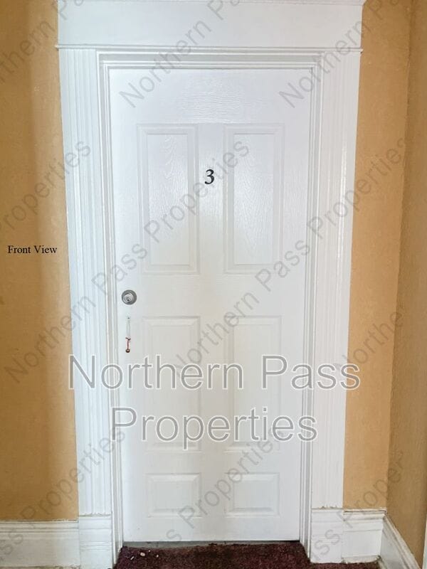 Building Photo - 219 W Rio Grande Ave