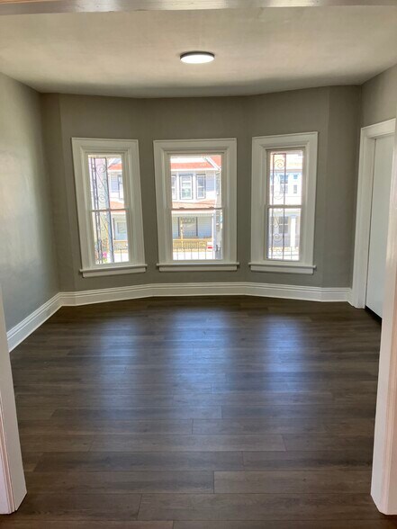 Building Photo - 31 Norman Ave