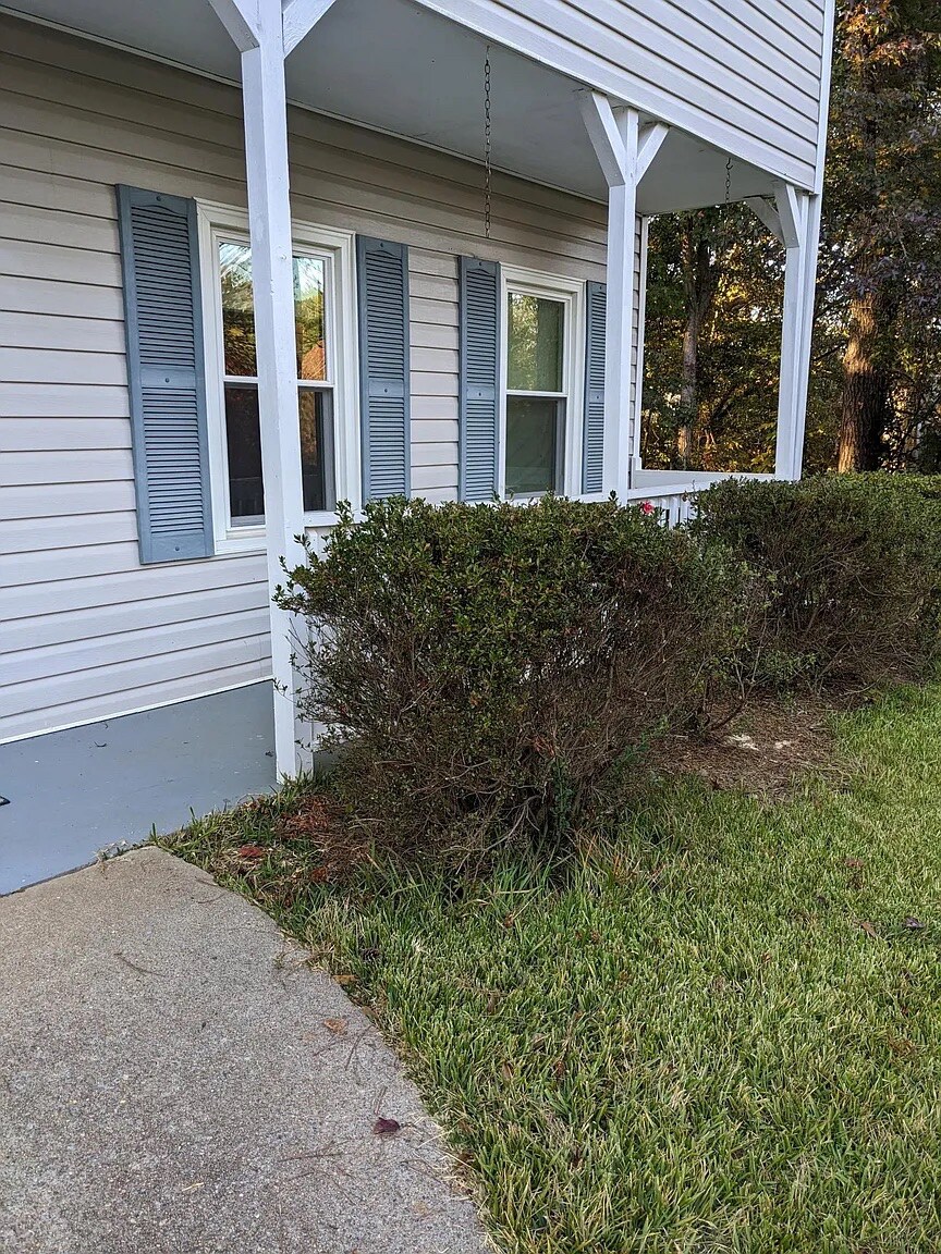 Building Photo - Room in Single Family Home on Karl Ct