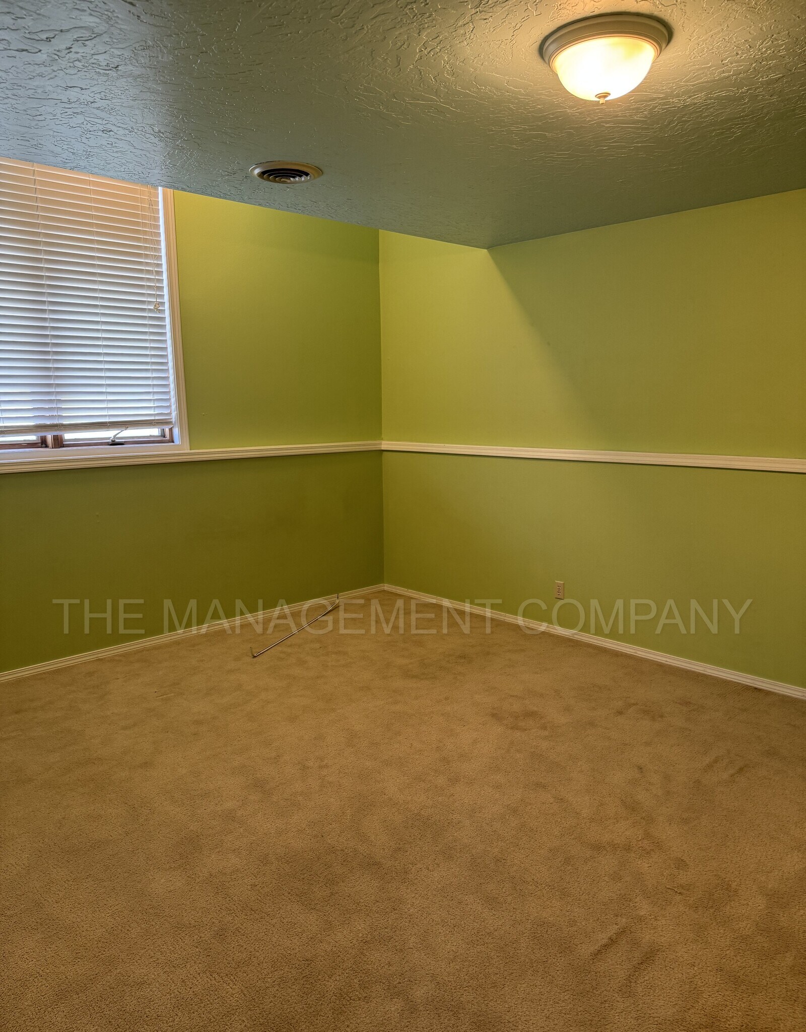 Building Photo - 2354 E 2900 N
