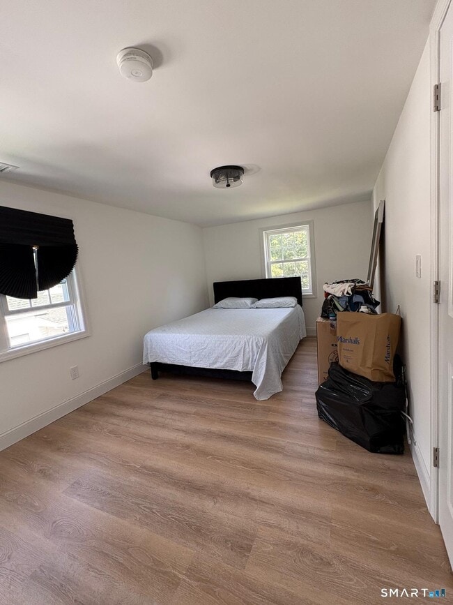 Building Photo - 350 Roger Williams Rd
