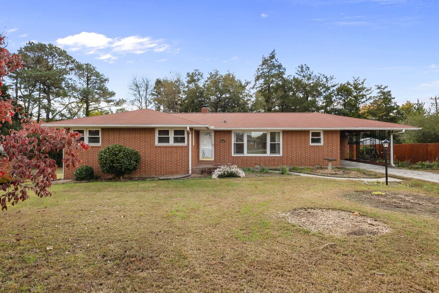 Primary Photo - 4104 Jane Ln