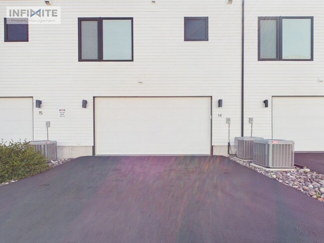 Building Photo - 546 Enterprise Blvd