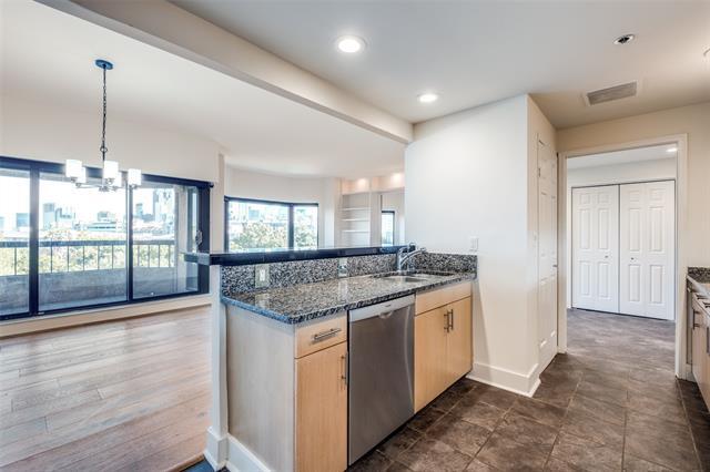 Building Photo - 3030 McKinney Ave