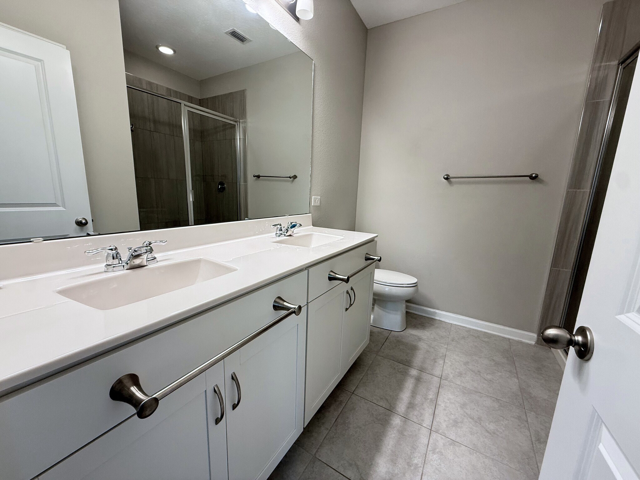 Building Photo - 7161 Jareth Dr