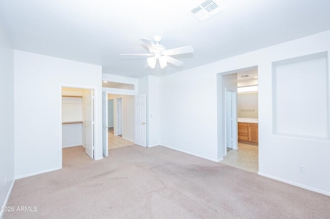 Building Photo - 40930 N Wild West Trail