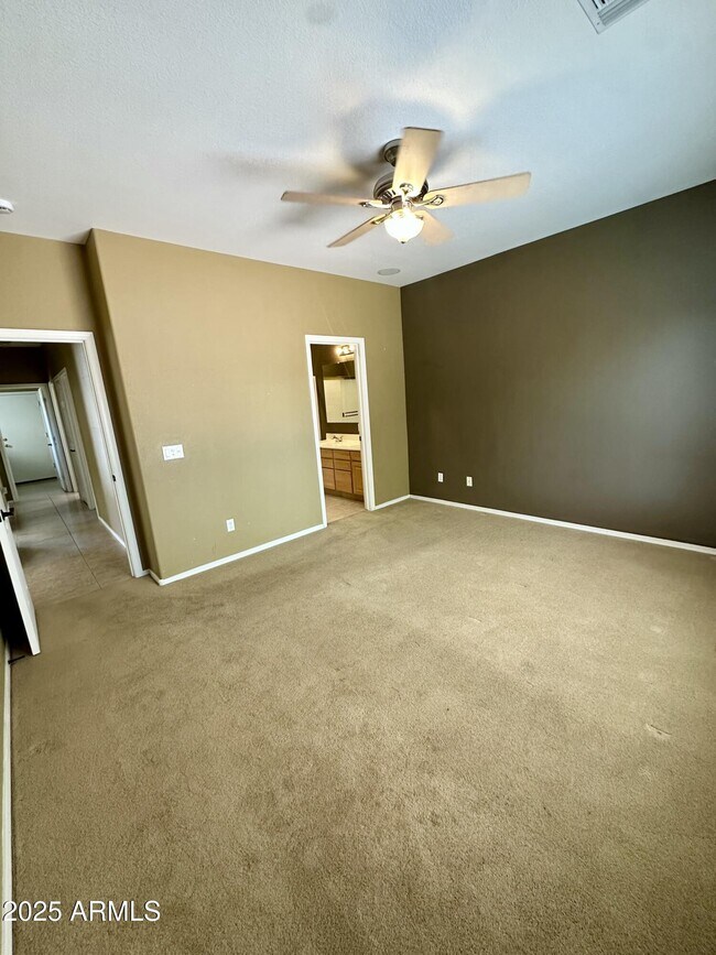 Building Photo - 6425 S Kimberlee Way