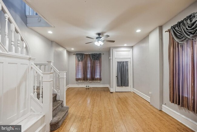 Building Photo - 530 N 58th St