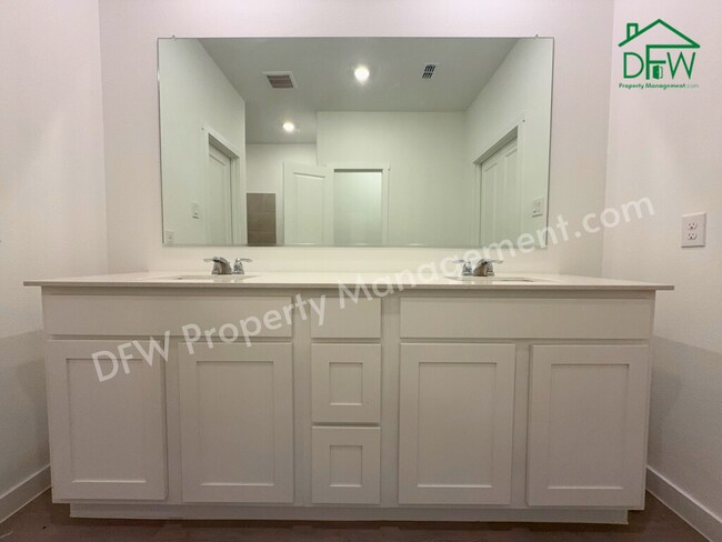 Building Photo - Spacious 4-Bedroom Home with Study & Large Backyard in Princeton, TX!