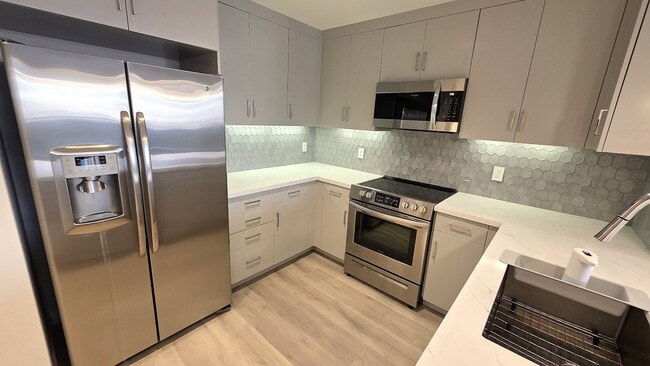 Building Photo - 38 N Almaden Blvd