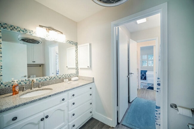 Building Photo - 1902 Bayhouse Dr