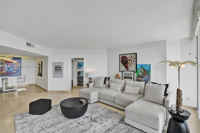 Building Photo - 21205 Yacht Club Dr