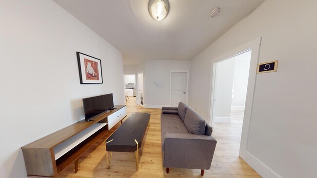 Building Photo - 1682 Commonwealth Ave