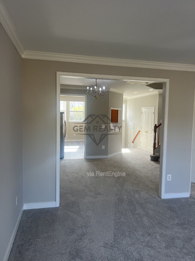 Building Photo - 3316 Broker Ln