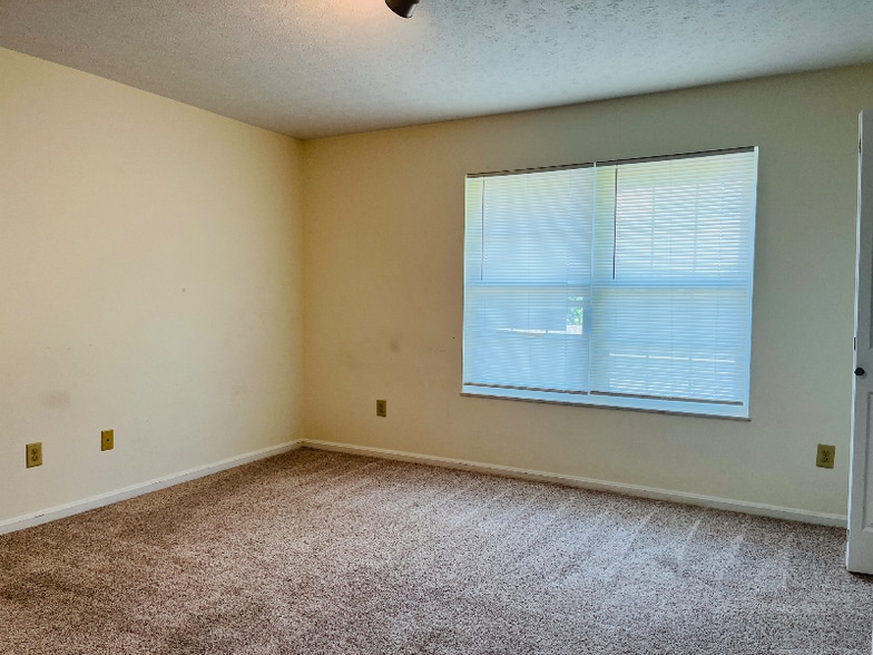 Building Photo - 1502 Spinnaker Way