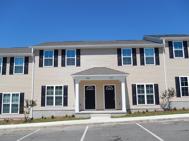 Primary Photo - 1988 Green Castle Ln