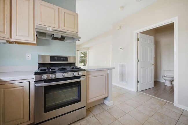 Building Photo - 1026 High Dunes Quay