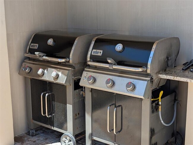 Building Photo - 133 N Pompano Beach Blvd