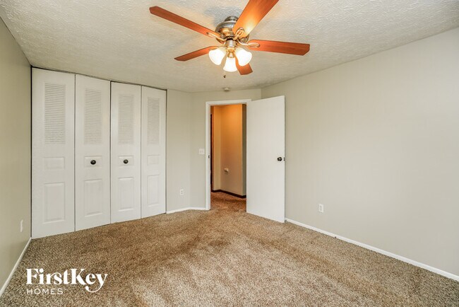 Building Photo - 6769 Alexdon Ct