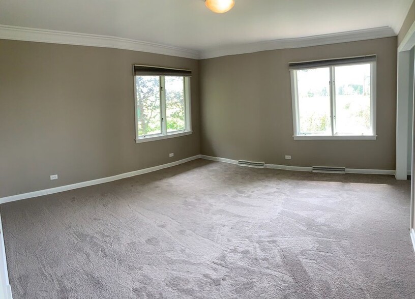Bedroom 2 - 11194 Bell Rd