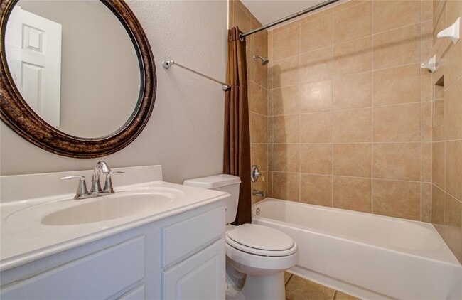 Building Photo - 5003 Riverbridge Ct