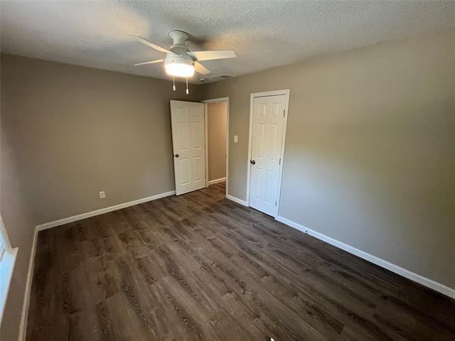 Building Photo - 12904 Mitchell Dr