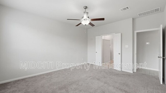 Building Photo - 1858 Lauter Ln