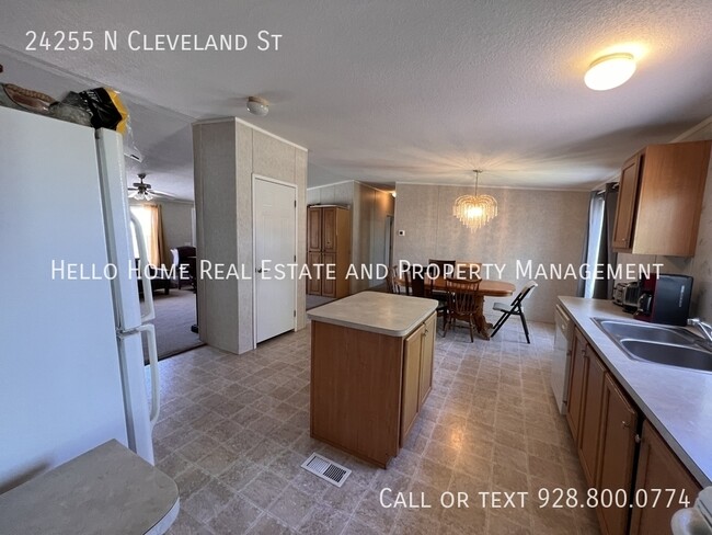 Building Photo - 24255 N Cleveland St