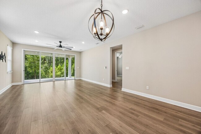 Building Photo - 75565 Blackbird Dr