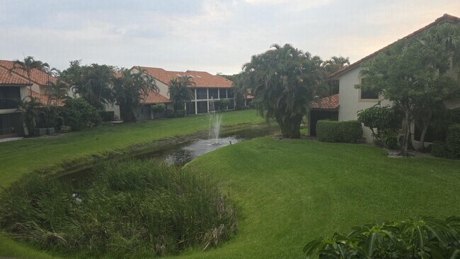 Building Photo - 7743 La Mirada Dr