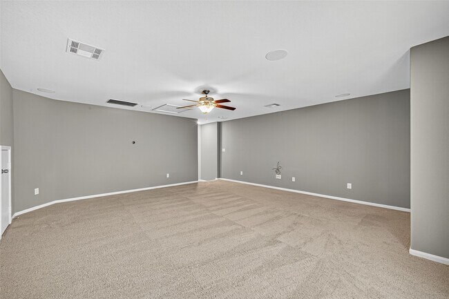 Building Photo - 18214 Almond Place Lane