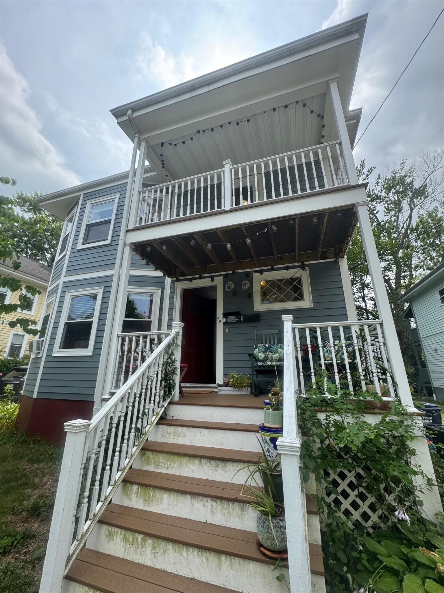 Building Photo - 48 Standish St