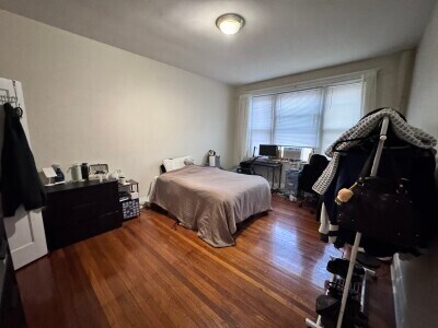 Building Photo - 24 Euston St