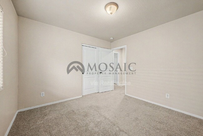 Building Photo - 3784 E Santa Fe Ln